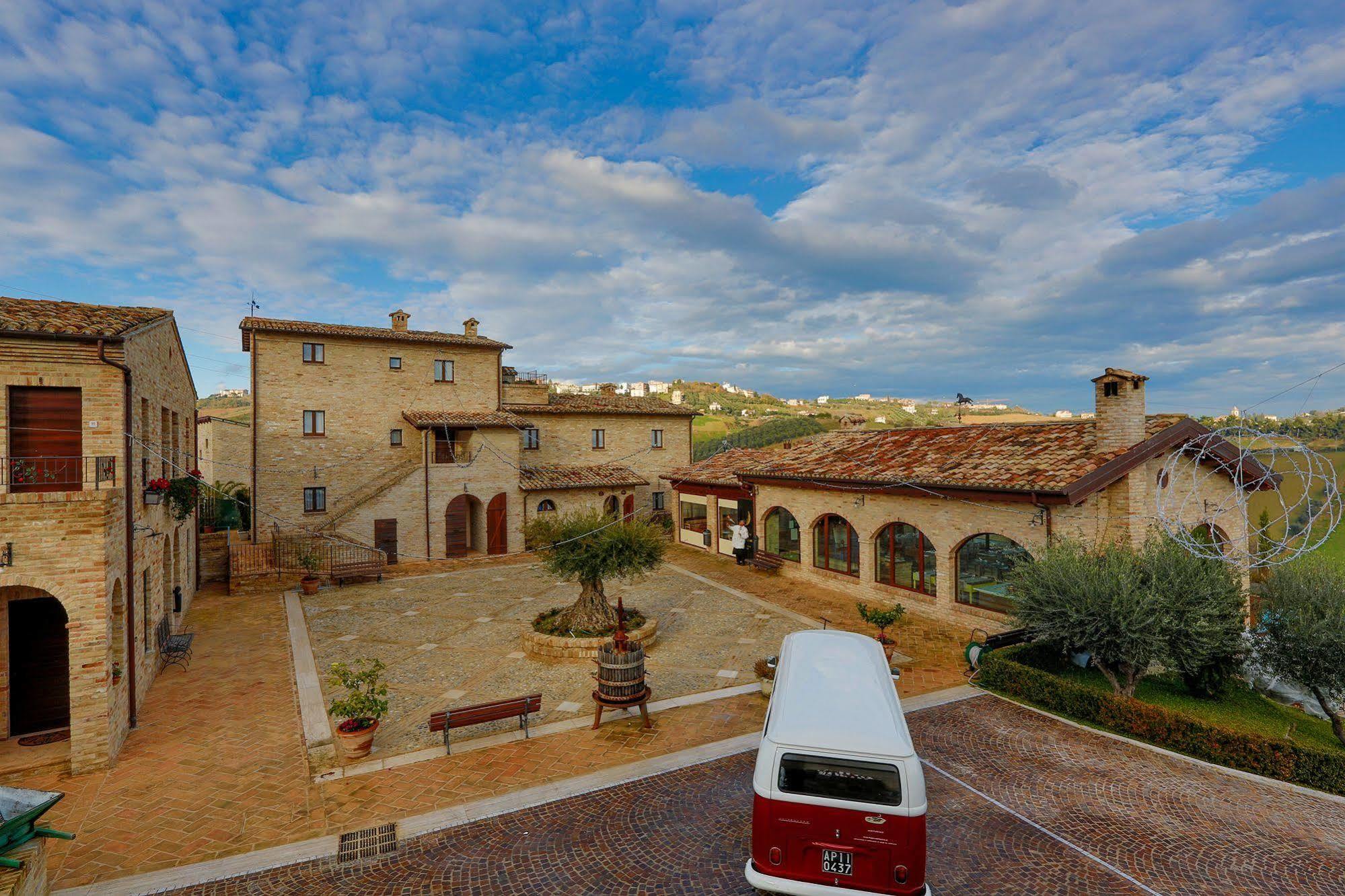 Agriturismo Il Sapore Della Luna Monteprandone Exterior photo